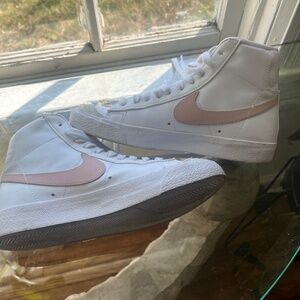 Nike Blazer '77 High-Top Sneaker - Women's